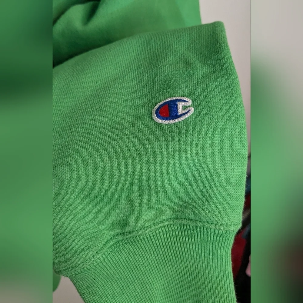 Champion Women's Reverse Weave C Logo Crew Sweatshirt - Green Size M - Picture 3 of 5